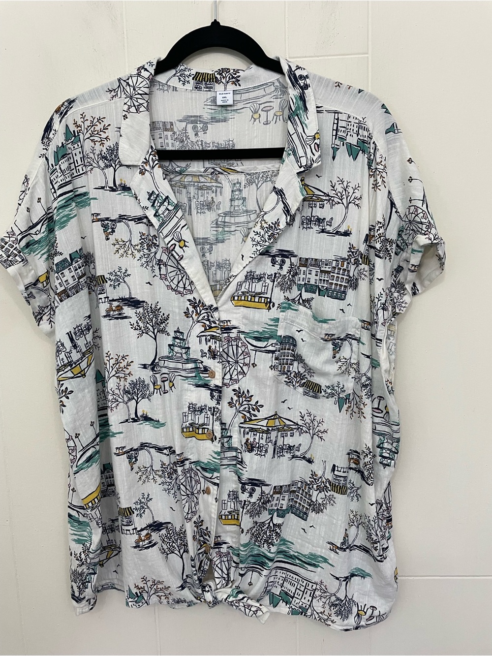 Old Navy Short Sleeve Scenic Print Blouse Size XXL Cotton Rayon Novelty Travel